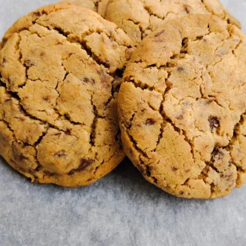 New York style choco chip cookies